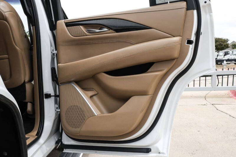 2019 Cadillac Escalade Platinum
