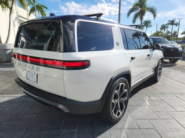 2023 Rivian R1S Adventure