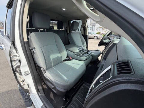 2013 RAM 1500 SLT