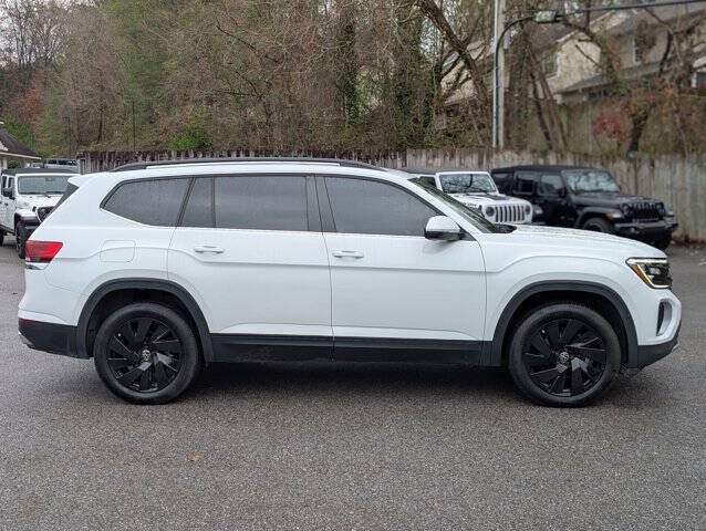 2024 Volkswagen Atlas SE