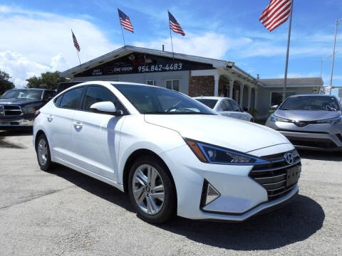 2020 Hyundai Elantra for sale at One Vision Auto in Hollywood FL