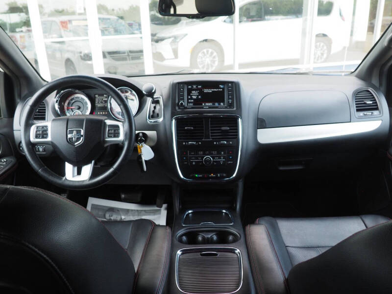 2017 Dodge Grand Caravan GT