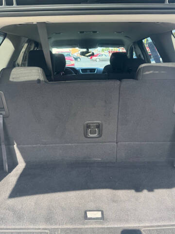 2016 GMC Acadia SLE-1