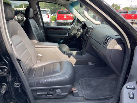 2003 Ford Explorer Limited