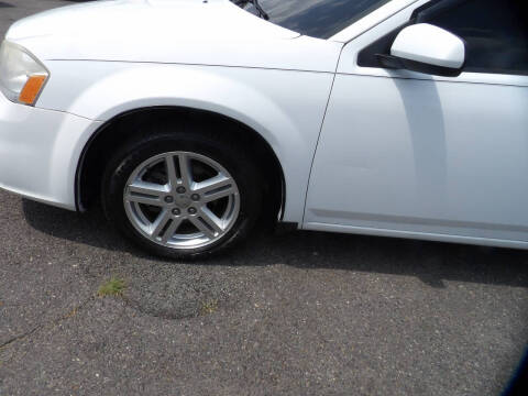 2011 Dodge Avenger SXT