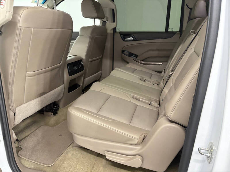 2017 GMC Yukon XL SLT