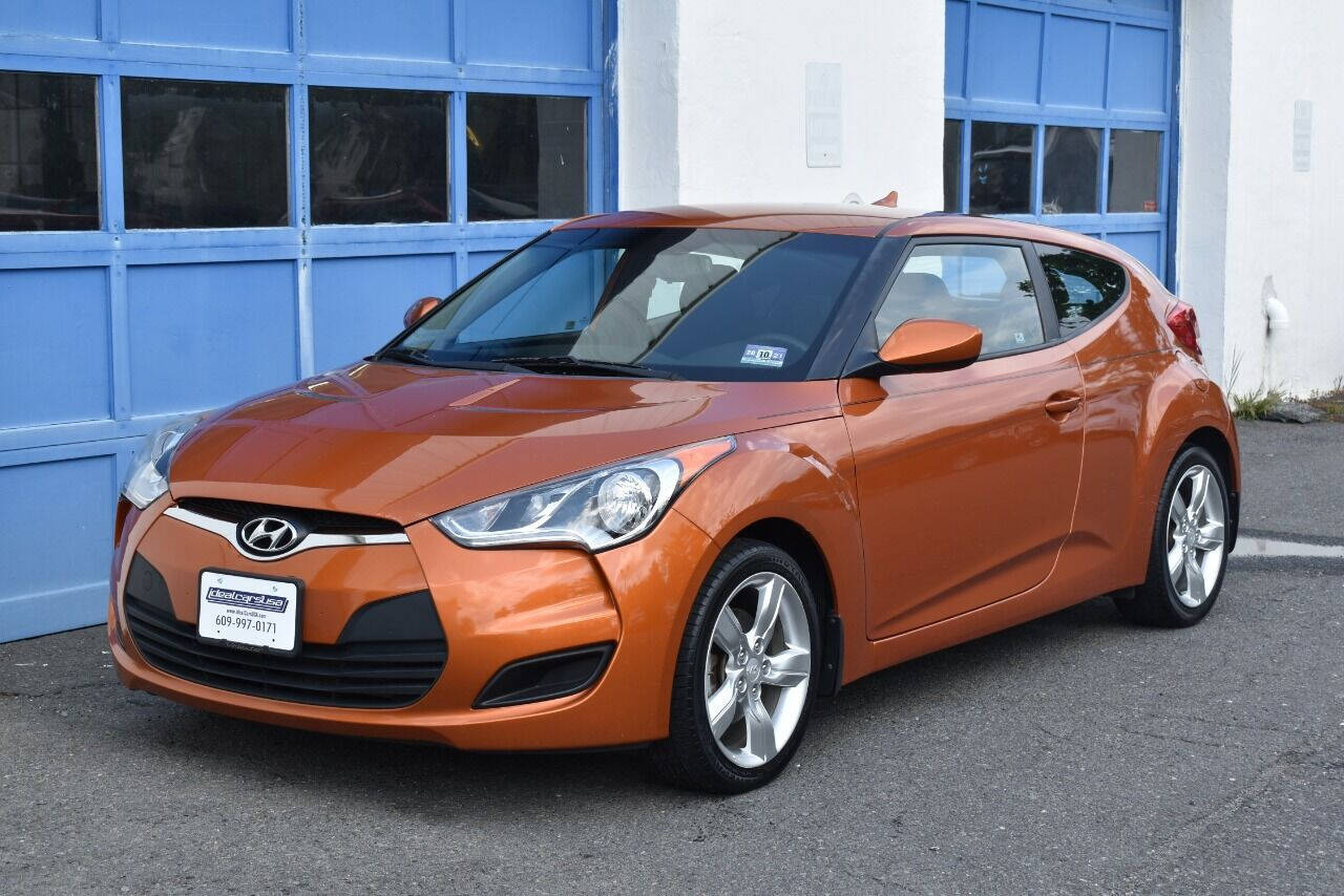 Hyundai veloster 2013