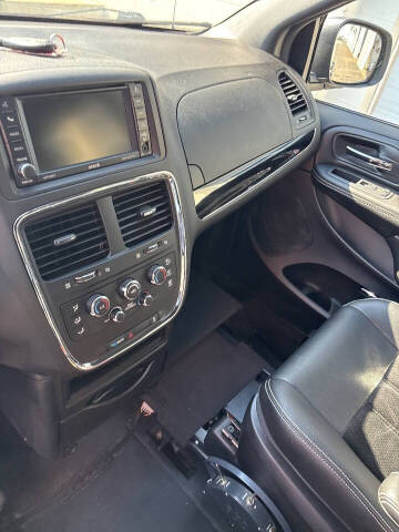 2015 Dodge Grand Caravan SXT Plus