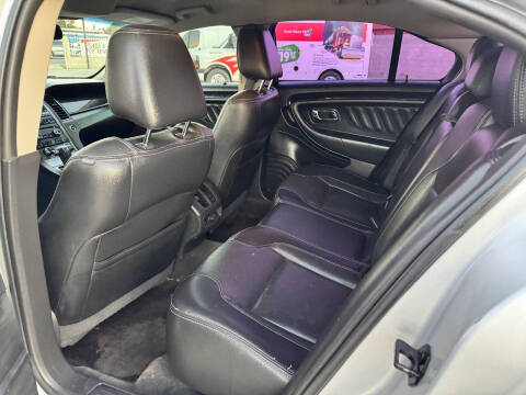 2012 Ford Taurus Limited