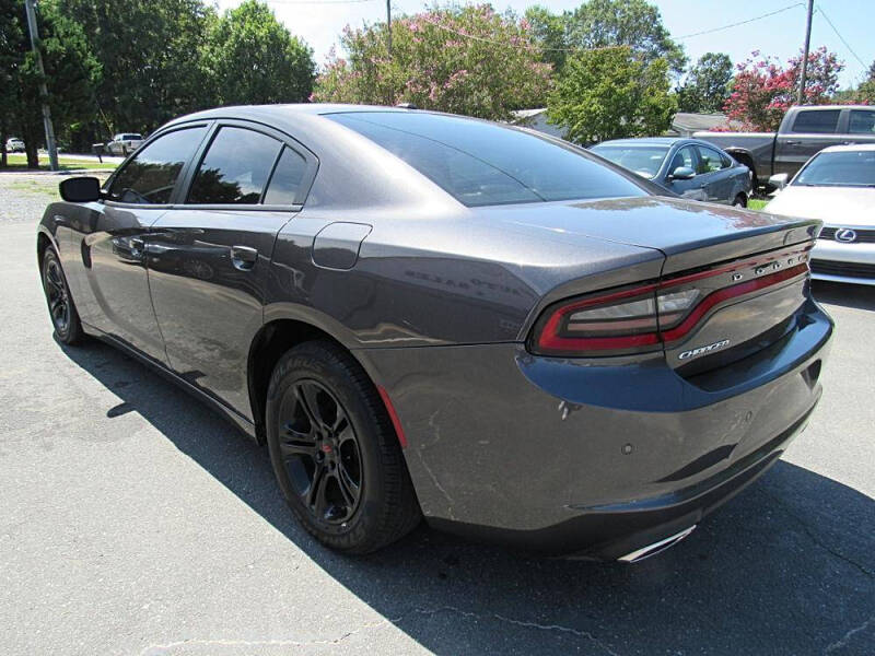 2020 Dodge Charger SXT