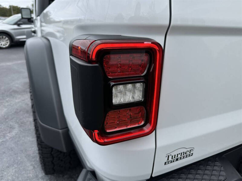 2024 Jeep Gladiator Mojave