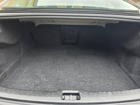 2024 Volvo S60 B5 Core Dark Theme