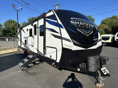 2022 **REDUCED** Shadow Cruiser 280QBS / 31ft