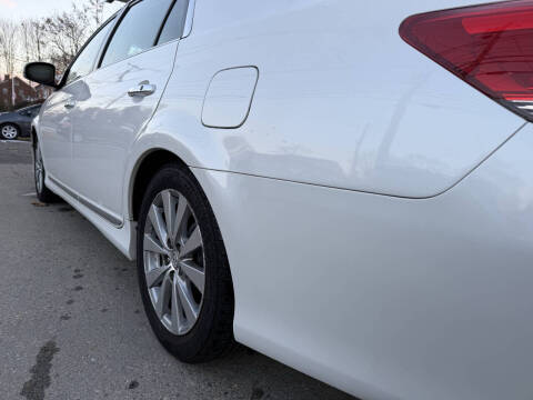 2011 Toyota Avalon Limited