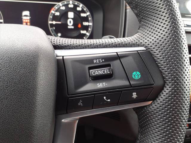 2023 Mitsubishi Outlander PHEV 40th Anniversary