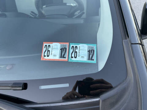 2013 Toyota Prius c Two