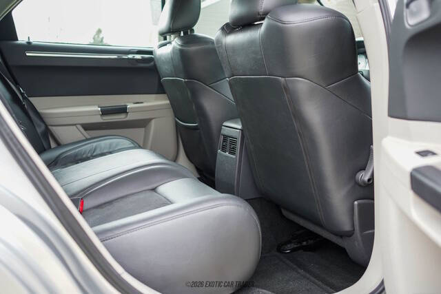 2006 Chrysler 300 SRT-8