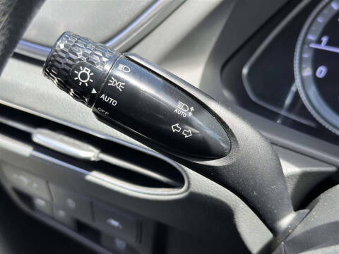 2023 Hyundai Sonata SE