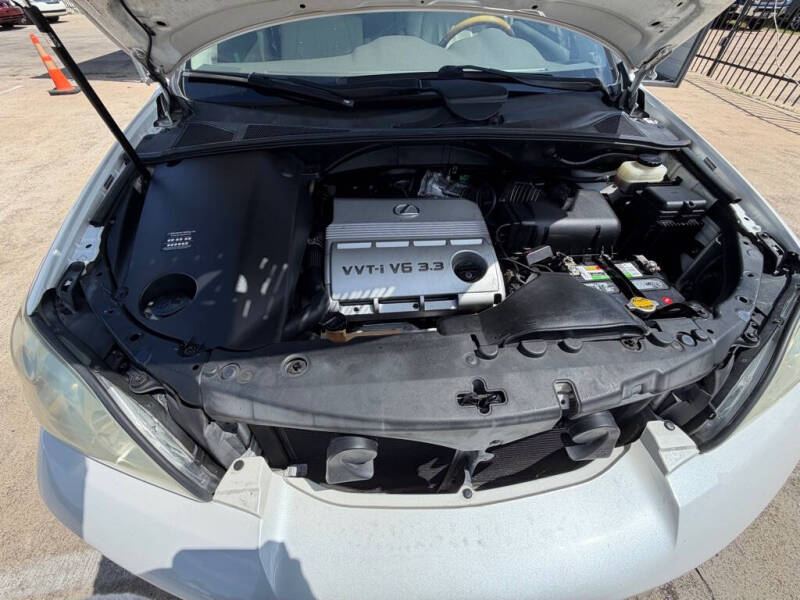2004 Lexus RX 330