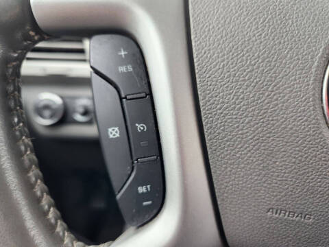 2011 Chevrolet Traverse LT