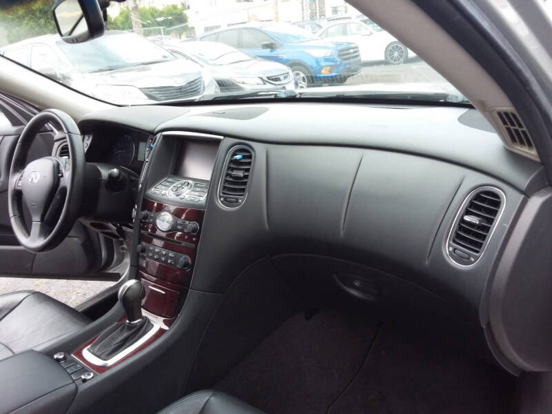 2017 Infiniti QX50