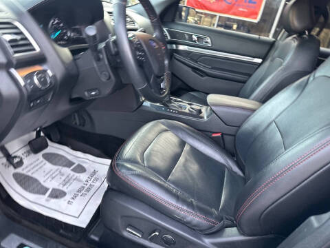 2016 Ford Explorer Sport