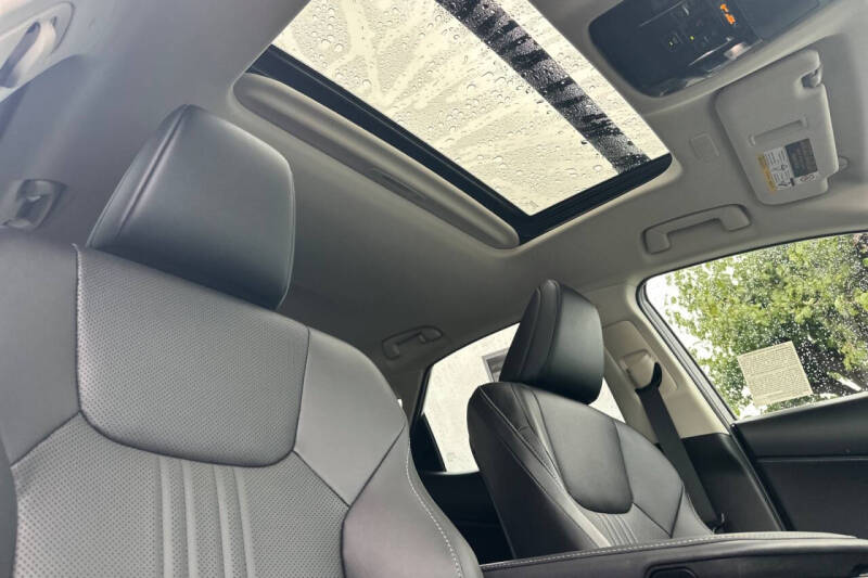 2025 Lexus NX 350h Premium