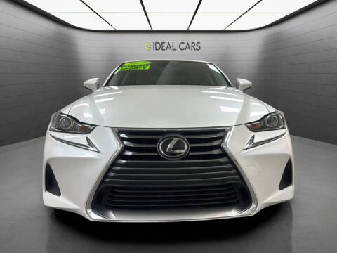 2019 Lexus IS 300