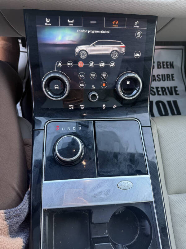 2019 Land Rover Range Rover Velar P250 R-Dynamic SE