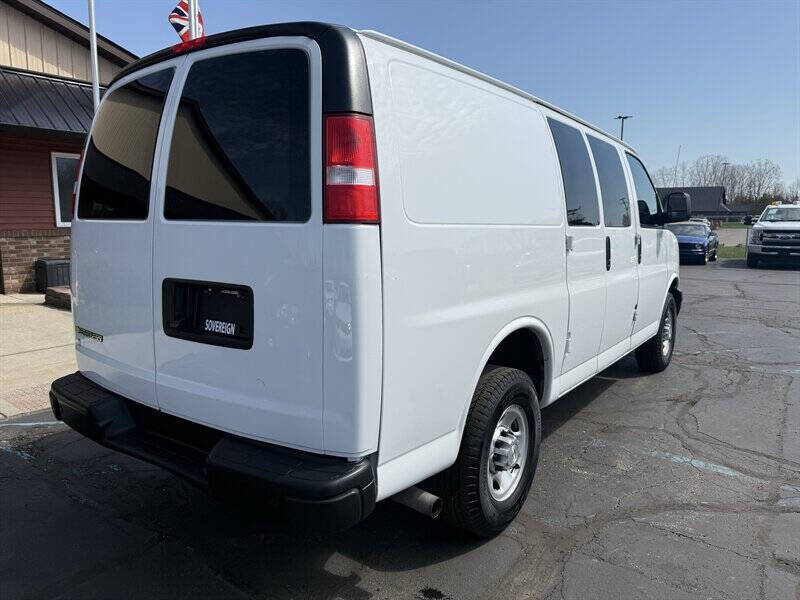2021 Chevrolet Express 2500