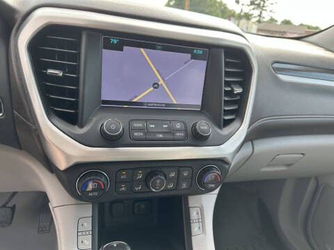 2017 GMC Acadia SLT-1