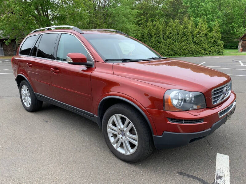 2011 Volvo XC90 for sale at Volpe Preowned in North Branford CT