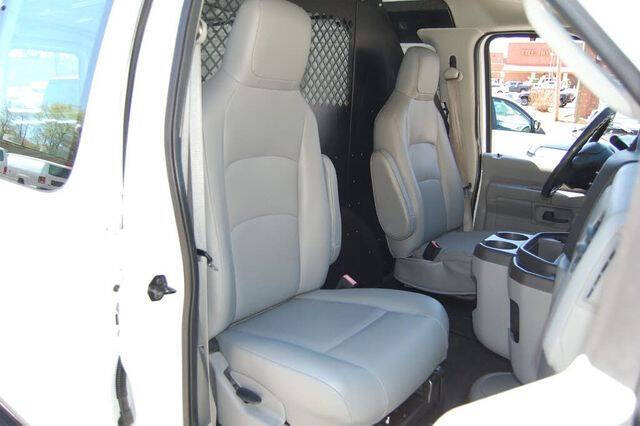 2014 Ford E-Series E-150