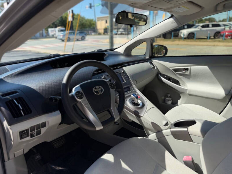 2012 Toyota Prius Two