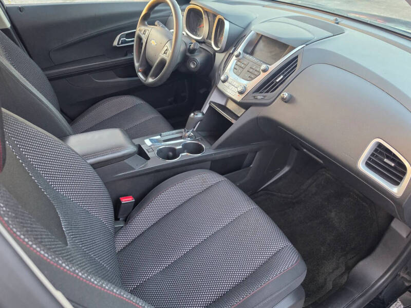 2017 Chevrolet Equinox LS