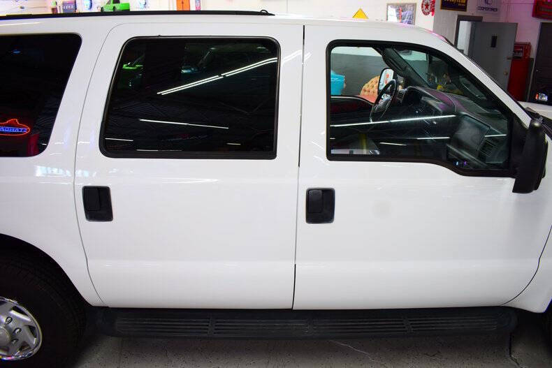2004 Ford Excursion