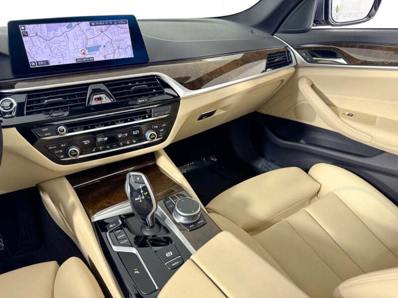 2020 BMW 5 Series 530i xDrive