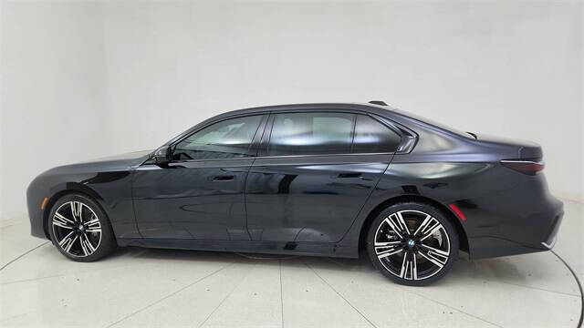 2024 BMW 7 Series 740i