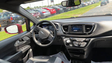 2019 Chrysler Pacifica Touring Plus