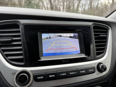 2019 Hyundai Accent SE