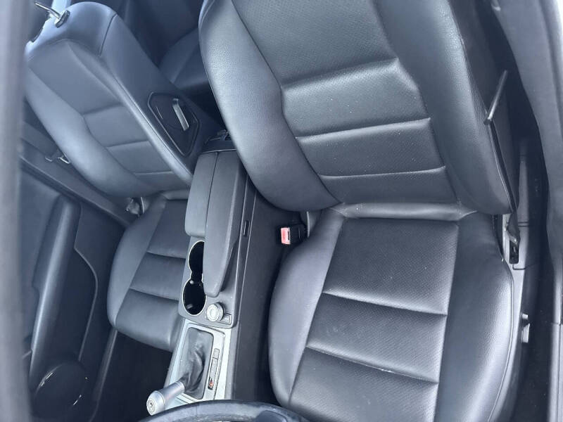 2010 Mercedes-Benz C-Class C 300 Luxury