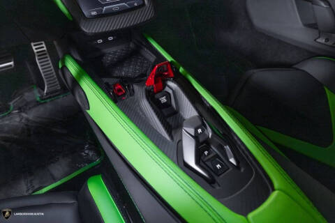 2024 Lamborghini Revuelto