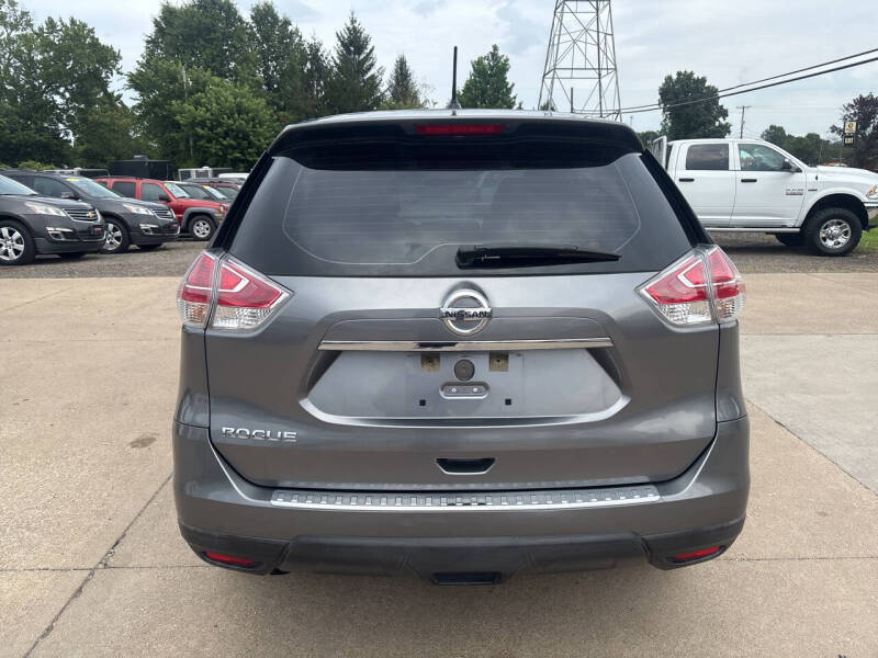 2016 Nissan Rogue SV