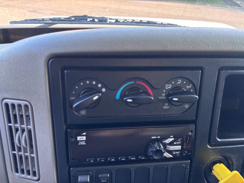 2017 International DuraStar 4300