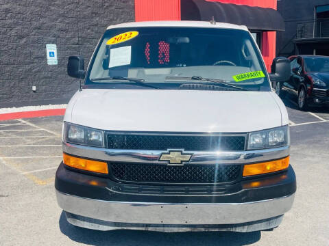 2022 Chevrolet Express 2500