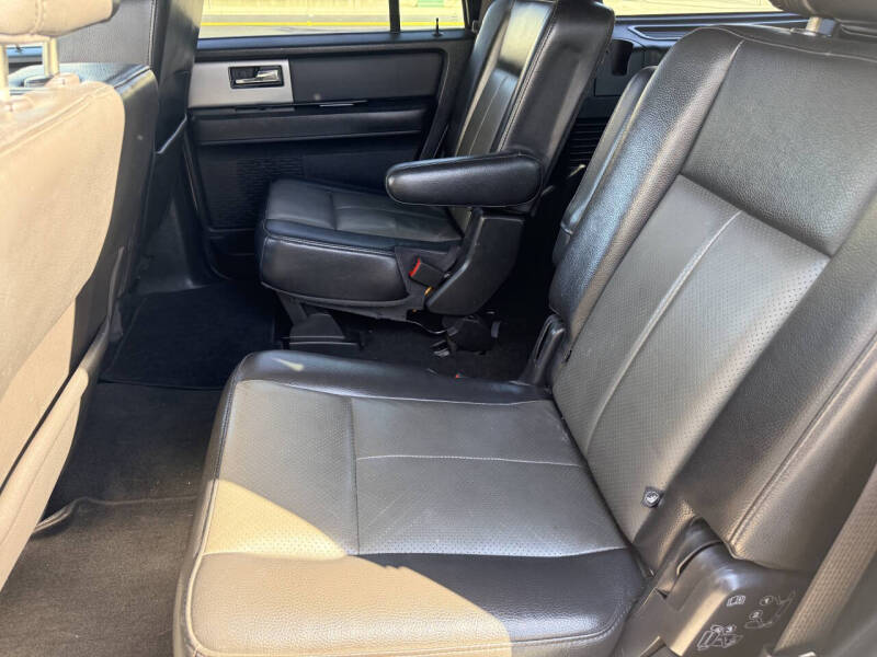 2012 Ford Expedition XLT