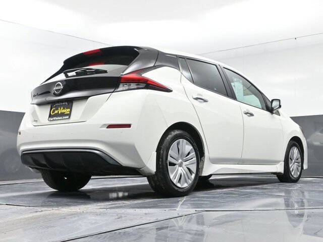 2023 Nissan LEAF S