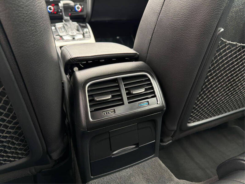 2015 Audi A4 2.0T quattro Premium