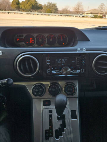 2008 Scion xB