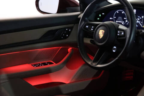 2022 Porsche Taycan 4 Cross Turismo